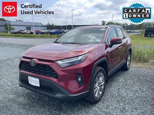 2022 Toyota RAV4 XLE Premium