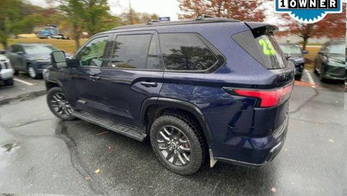 2023 Toyota Sequoia Platinum