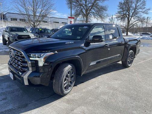 2026 Toyota Tundra Hybrid Platinum