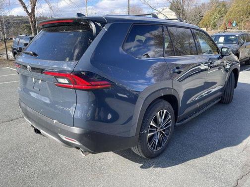 2026 Toyota Grand Highlander Hybrid Platinum MAX