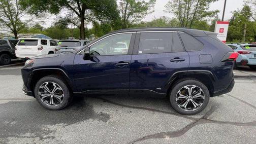 2025 Toyota RAV4 Hybrid SE