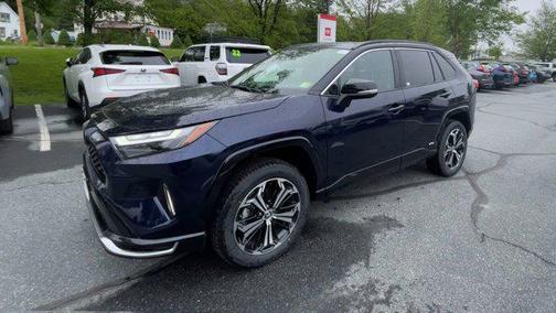 2025 Toyota RAV4 Hybrid SE