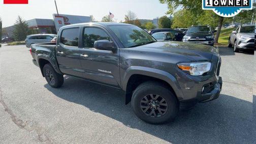 2022 Toyota Tacoma SR5