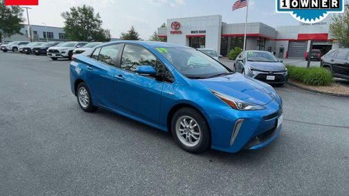 2019 Toyota Prius LE