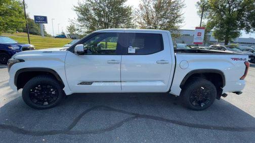 2026 Toyota Tundra Hybrid Platinum