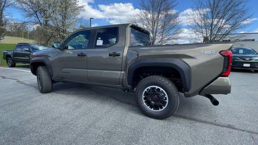 Bronze 2026 Toyota Tacoma TRD Off-Road