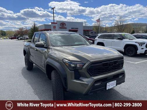 Bronze 2026 Toyota Tacoma TRD Off-Road