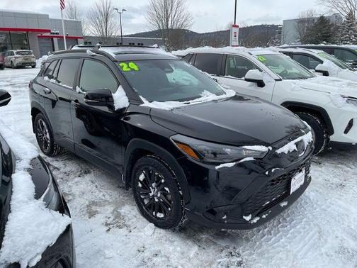 2024 Toyota Corolla Hybrid SE