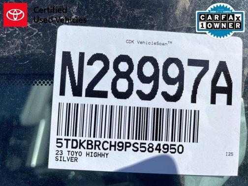 2023 Toyota Highlander Hybrid XLE