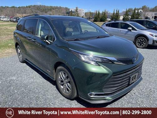 Cypress 2021 Toyota Sienna XLE 7 Passenger