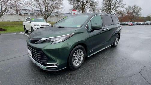 Cypress 2021 Toyota Sienna XLE 7 Passenger