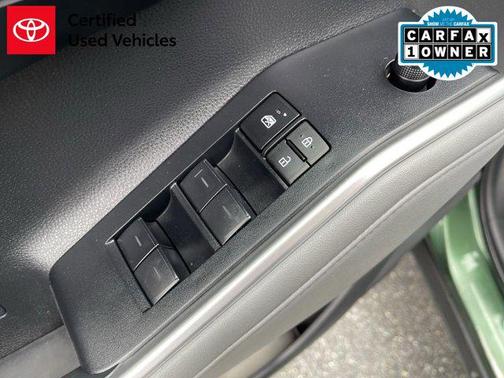 2023 Toyota Highlander Hybrid LE