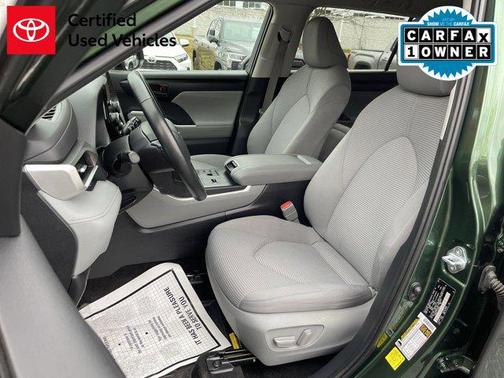 2023 Toyota Highlander Hybrid LE