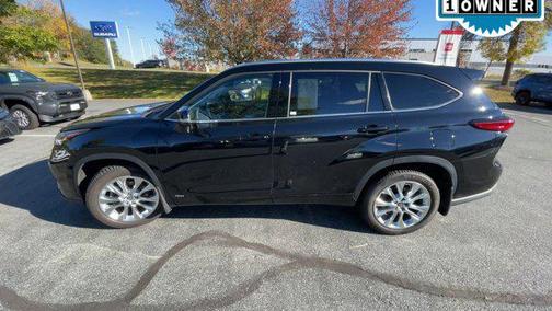 2023 Toyota Highlander Hybrid Limited
