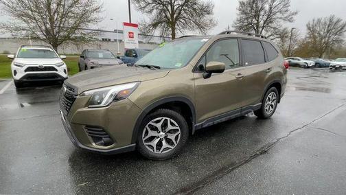 Autumn Green Metallic 2022 Subaru Forester Premium