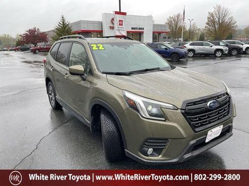 Autumn Green Metallic 2022 Subaru Forester Premium