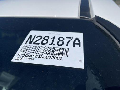 2022 Toyota Sienna XSE 7 Passenger