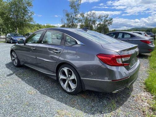 Lunar Silver Metallic 2018 Honda Accord Touring 2.0T