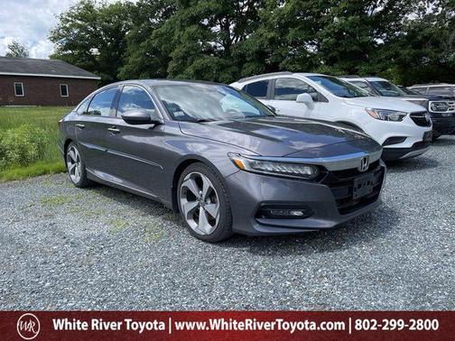 Lunar Silver Metallic 2018 Honda Accord Touring 2.0T