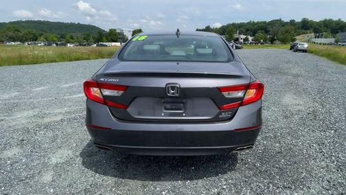 Lunar Silver Metallic 2018 Honda Accord Touring 2.0T