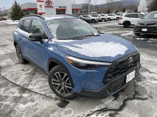 2026 Toyota Corolla Cross XLE