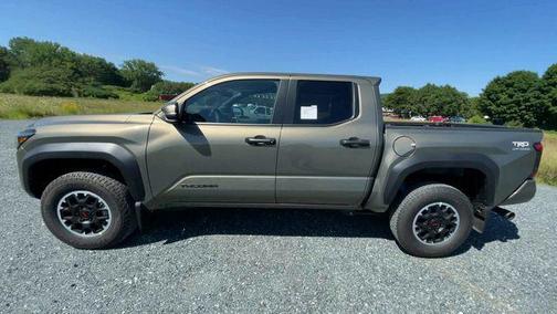 Bronze 2026 Toyota Tacoma TRD Off-Road