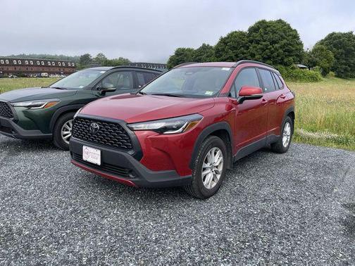 Barcelona Red Metallic 2023 Toyota Corolla Cross LE