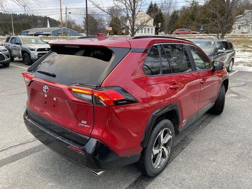 2025 Toyota RAV4 Hybrid SE