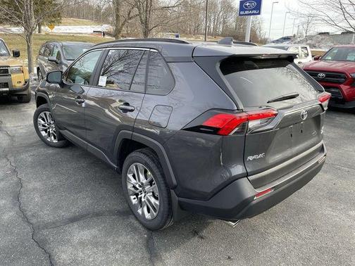 2025 Toyota RAV4 XLE Premium