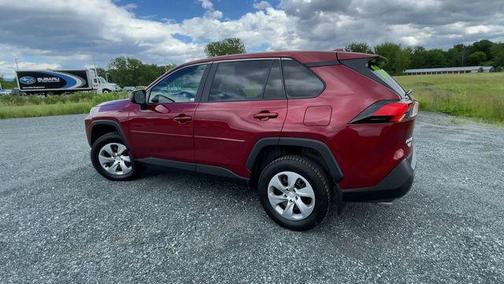 Ruby Flare Pearl 2022 Toyota RAV4 LE