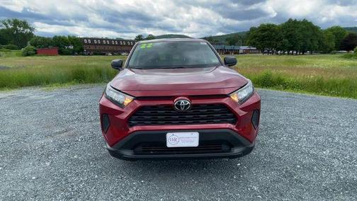 Ruby Flare Pearl 2022 Toyota RAV4 LE