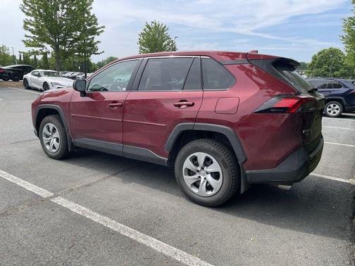 Ruby Flare Pearl 2022 Toyota RAV4 LE