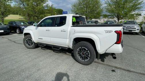 Ice Cap 2024 Toyota Tacoma TRD Sport