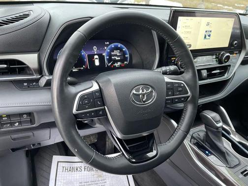 2023 Toyota Highlander Limited