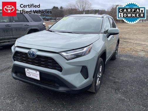 2022 Toyota RAV4 Hybrid XLE