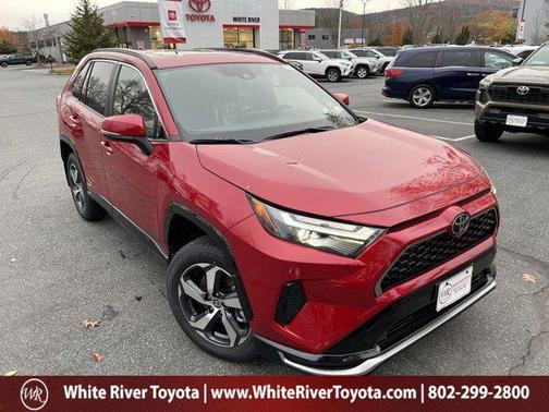 2025 Toyota RAV4 Hybrid SE