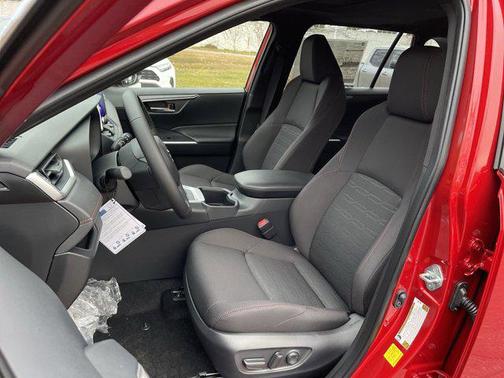 2025 Toyota RAV4 Hybrid SE