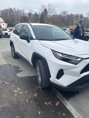 2025 Toyota RAV4 Hybrid LE