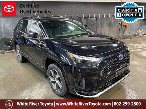 2024 Toyota RAV4 Prime SE