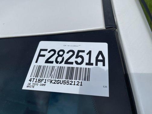 2016 Toyota Camry XLE