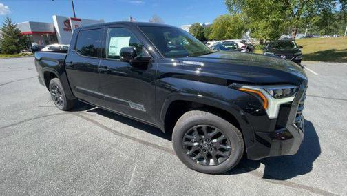 2025 Toyota Tundra Hybrid Platinum