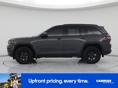 Gray 2025 Jeep Grand Cherokee Altitude X