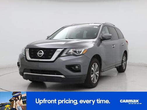 2020 Nissan Pathfinder SV