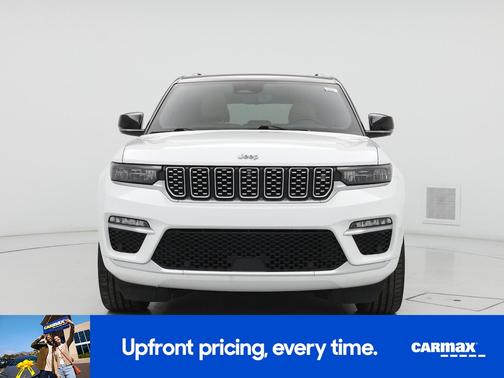 2023 Jeep Grand Cherokee Summit