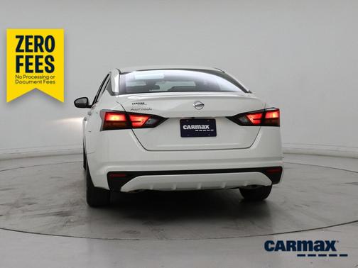 White 2021 Nissan Altima S