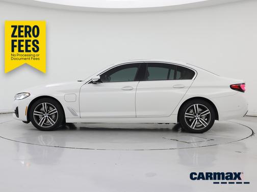 White 2021 BMW 530e