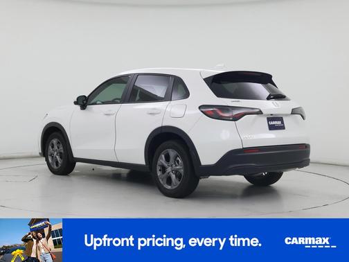 White 2026 Honda HR-V LX