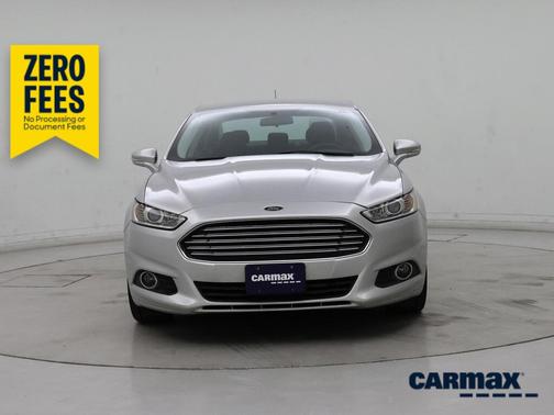 Silver 2014 Ford Fusion SE