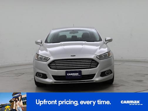 Silver 2014 Ford Fusion SE