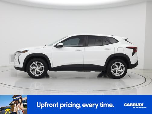 White 2024 Chevrolet Trax LS